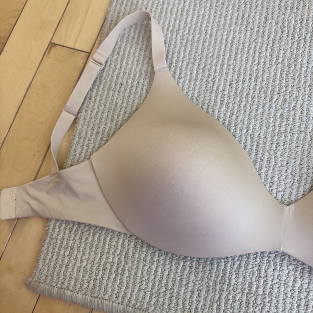 SKIMS Wireless Form T-Shirt Bra Clay 32DDD Padded Seamless Hook & Eye Nude - Picture 2 of 9